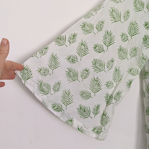 NWOT Guadelupe Design Laurel Leaf Wrap Dress - Picture 2 of 12